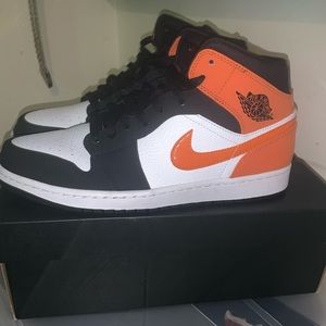 Air Jordan Starfish 1s